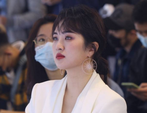 姚安娜