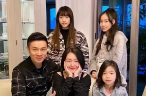 小S一家